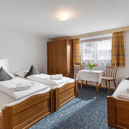 Dom wakacyjny Gaensebluemchen